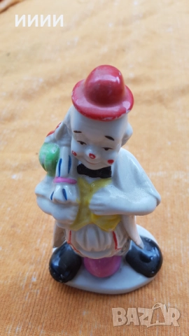 Порцеланова статуетка фигурка клоун