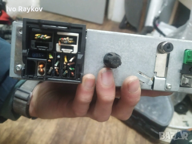 Радио CD 96601833XA за PEUGEOT 407 купе (6C_) 2.7 HDi , снимка 8 - Части - 53290652