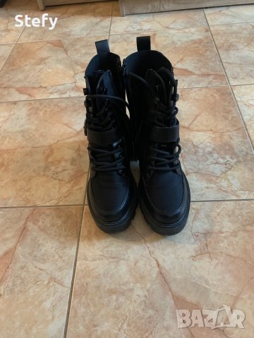 Черни боти, снимка 3 - Дамски боти - 38690776