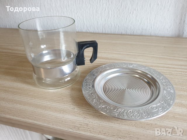 Ретро чаши за чай от йенско стъкло с метални подложки, снимка 3 - Сервизи - 35069921