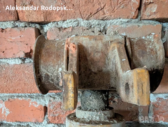 Цилиндър за повдигателна уредба на български мотокар, снимка 2 - Индустриална техника - 51079728