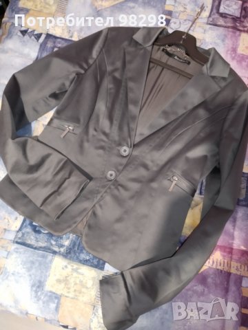 Късо дамско сако Annarita N оригинал, снимка 2 - Сака - 35615260