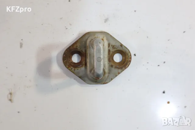 Заключващи механизми врати Land Cruiser, снимка 5 - Части - 49490357