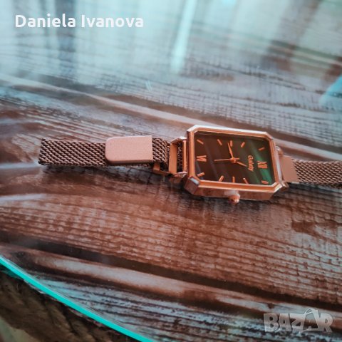 Чисто нов Часовник!