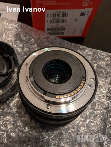 Sony E11mm F1.8 чисто нов, снимка 2 - Обективи и филтри - 52015375