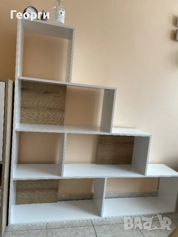 Етажерка - като нова
