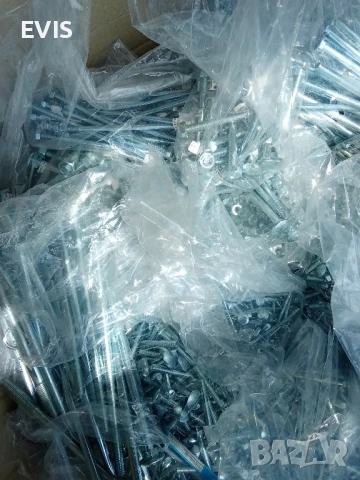 Болтове, гайки, шайби и патентни винтове , снимка 3 - Железария - 50824146