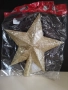 Нова Коледна декорация - звезда . Цвят  златист, цена 1,70лв, снимка 1