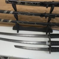 Декоративни самурайски мечове, три броя, снимка 8 - Други ценни предмети - 38917434
