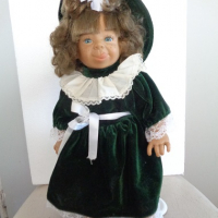Продавам колекционерска кукла J. Mira, снимка 10 - Колекции - 36392441