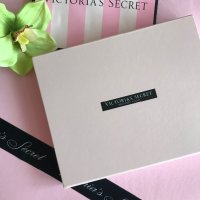 Оригинален Комплект Victoria Secret, снимка 3 - Спално бельо - 31522983