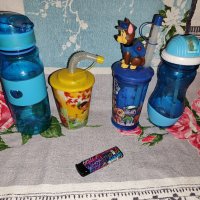 Детски шишета и чаши сет 4 броя, снимка 1 - Чаши - 42682119