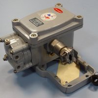 позиционер Dresser Masoneilan 8013-257 electro-pneumatic valve positioner, снимка 11 - Резервни части за машини - 37203393