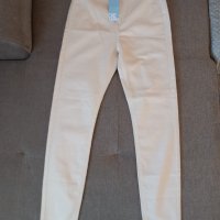 Нов панталон / дънки Sinsay, снимка 1 - Панталони - 44207934