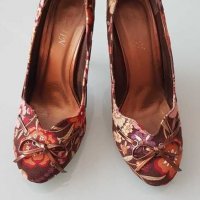 Дамски обувки, снимка 2 - Дамски обувки на ток - 31949761