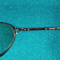 Оригинални очила - Valentino, снимка 11 - Слънчеви и диоптрични очила - 37896182