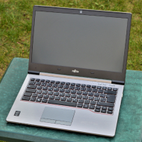 Fujitsu LifeBook U745 Core i5-5gen/SSD/8GB Ram, снимка 4 - Лаптопи за работа - 44795261