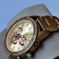 Луксозен часовник PARFOIS с кристали в комплект с гривна, снимка 5 - Дамски - 31305691