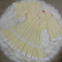 ИЗКЛЮЧИТЕЛНО КРАСИВА жълта рокля с бяла дантела , снимка 1 - Рокли - 40364447
