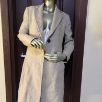 Дамско елегантно палто на Zara !, снимка 1 - Палта, манта - 44418340