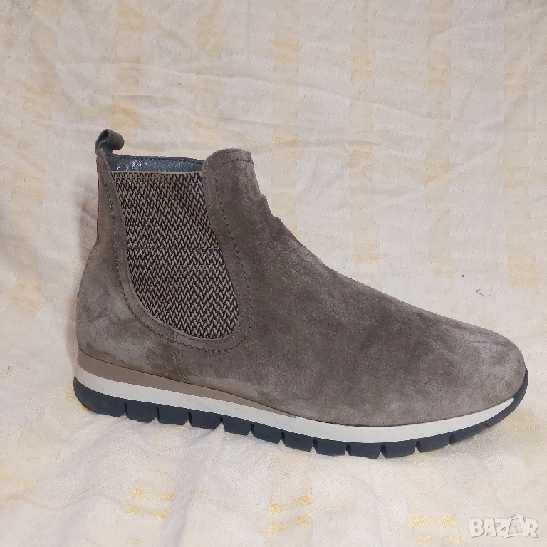 Gabor Comfort велурени боти тип "Челси" номер 40,5, снимка 1