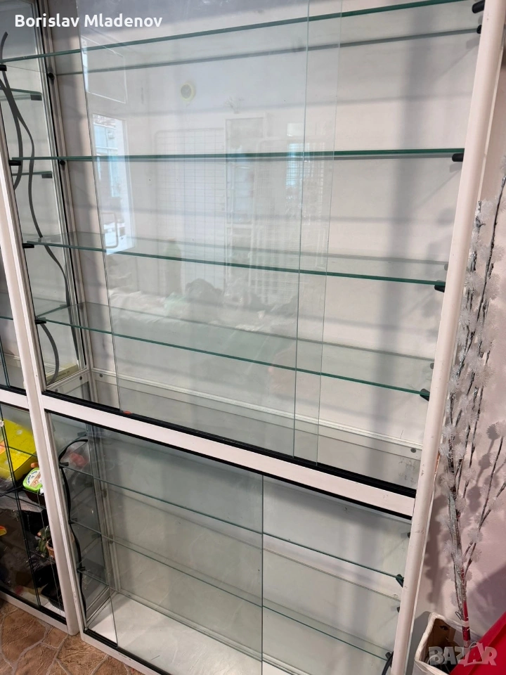 Продавам големи витрини, снимка 1