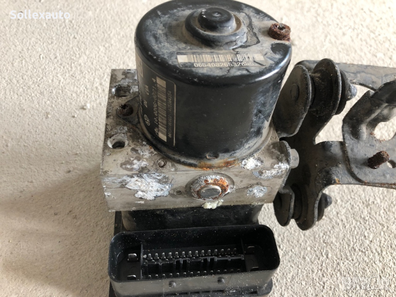 ABS 1K0 614 517 AA- 1K0 907 379AA, снимка 1