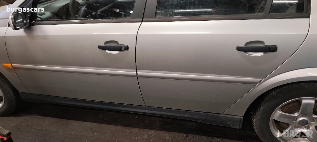 Врата предна задна Opel Vectra C седан - 100лв, снимка 1