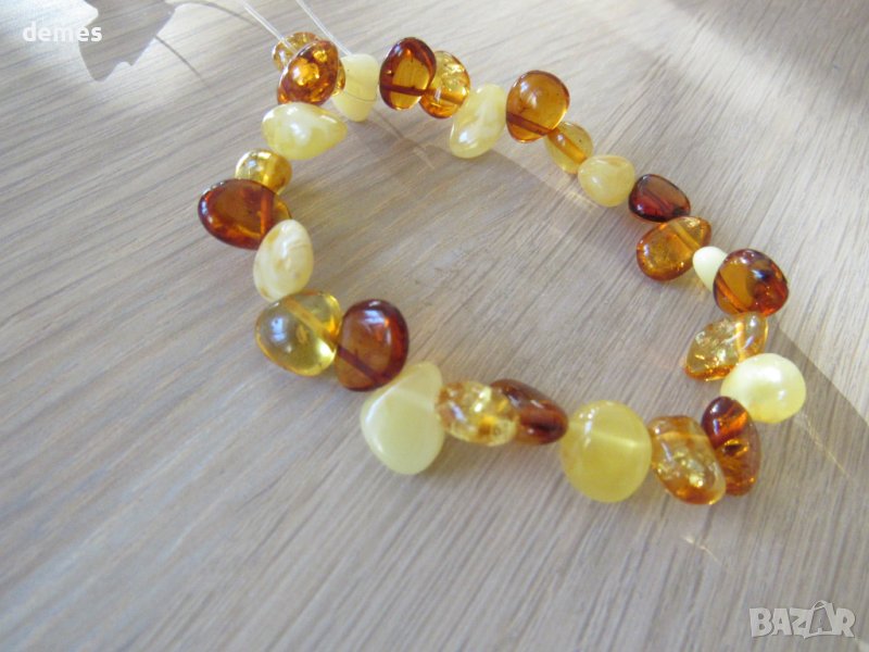 Ластична гривна от първокласен балтийски кехлибар, снимка 1