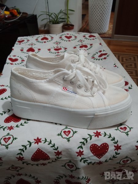 маркови кецове Superga, снимка 1