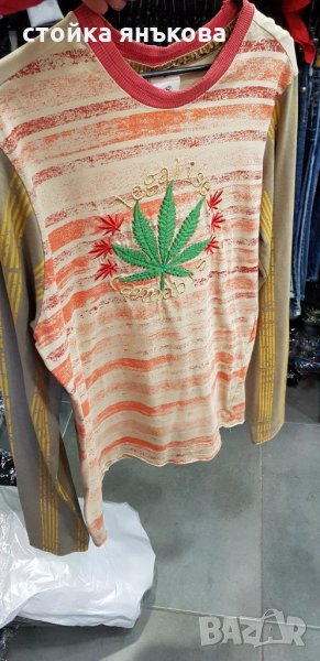 Продавам мъжка блуза парен памук с бродерия марихуана , снимка 1