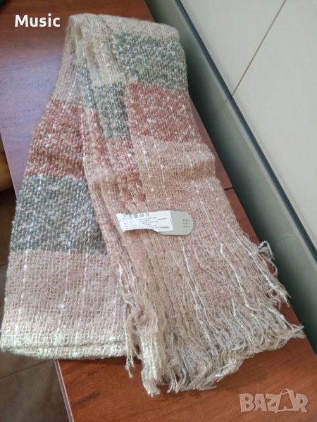 Нов дамски зимен шал, снимка 1