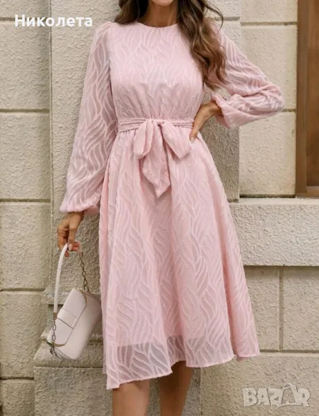 Разкроена рокля с ръкави, снимка 1