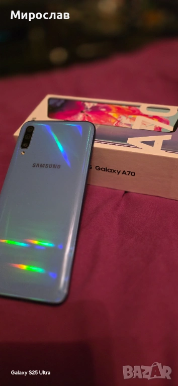 Samsung Galaxy A70, снимка 1