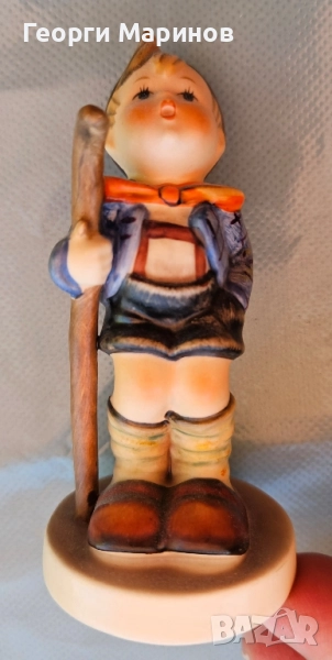 Goebel Hummel порцеланова фигура Little Hiker, 16 2/0, 1973 г., снимка 1