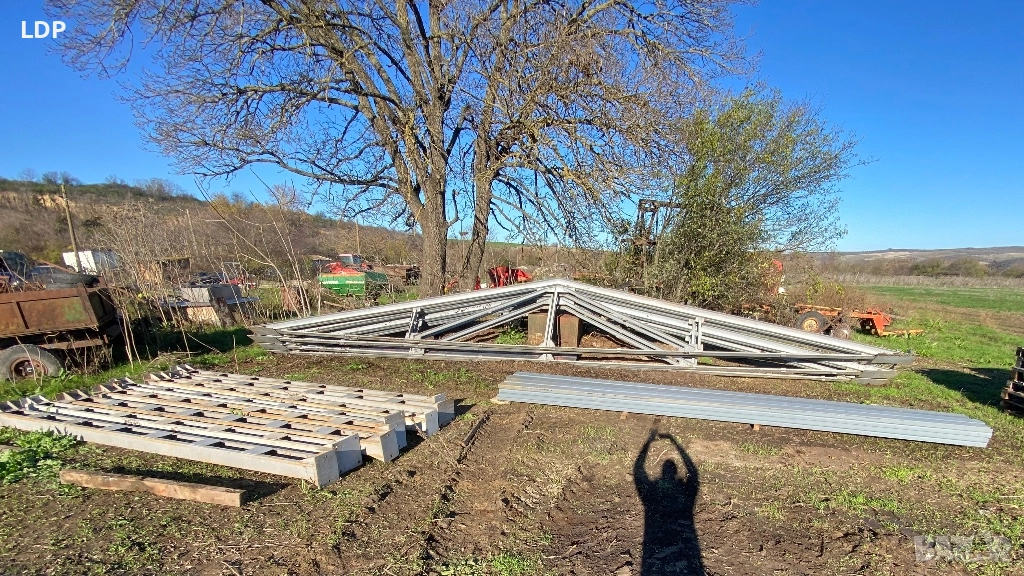 Метално хале-216кв., снимка 1