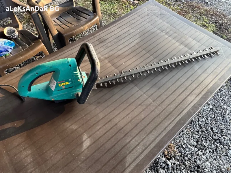 Електрически храсторез Bosch , снимка 1