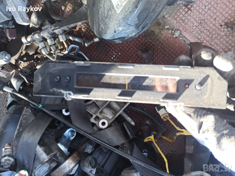 Дисплеи за Suzuki Swift 1.3i 92 к.с (2004-2010), снимка 1