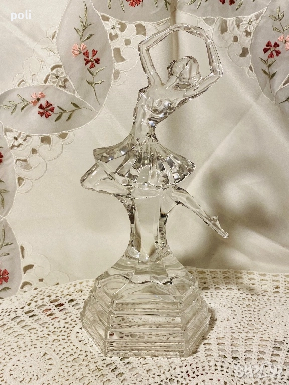 кристална статуетка , снимка 1