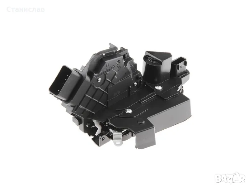  Volvo V70 MK3 Брава за предна лява врата , снимка 1