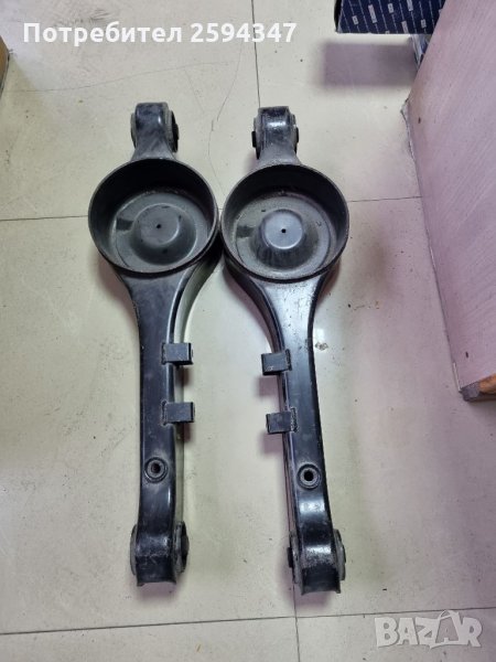 KIA CARNIVAL до2005г НОСАЧИ ЗАДНИ ЛЯВ-ДЕСЕН , снимка 1