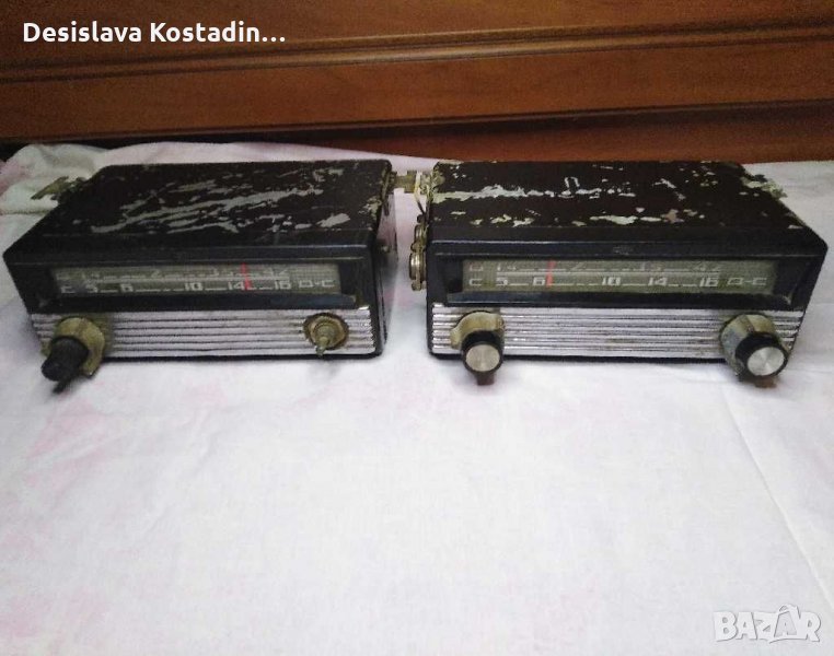 2 стари авторадиа ат-64, снимка 1