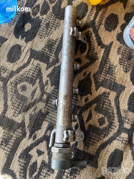 Мерцедес горивна рейка 300 320 350 дизел A6420700146 w221 w166 w204 w207 w212 V6 Cdi 642 датчик , снимка 1