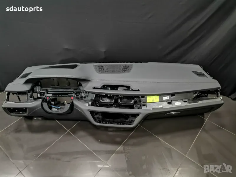 Черно Арматурно Табло BMW G11 G12 Facelift - HUD - Кожа - Перфектно, снимка 1