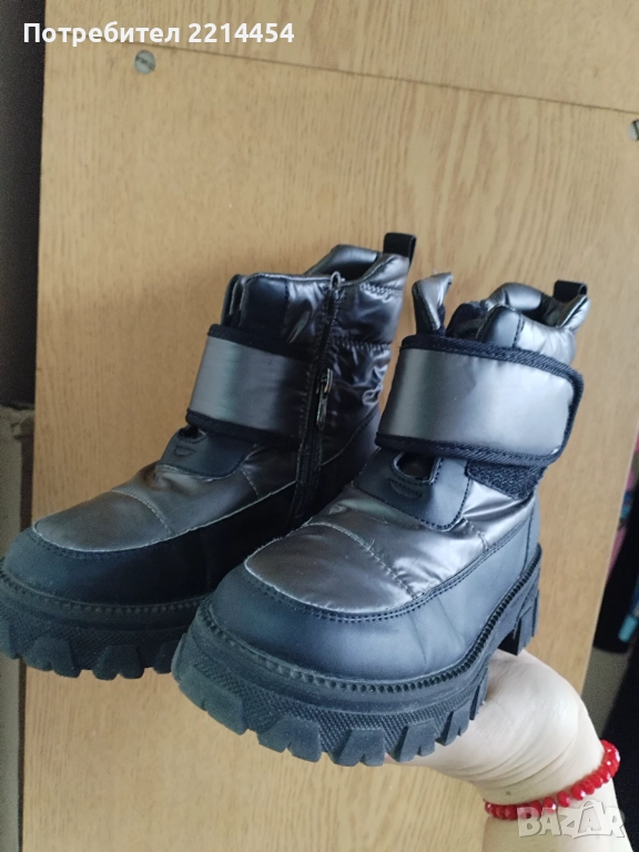 Детски боти 30номер, снимка 1