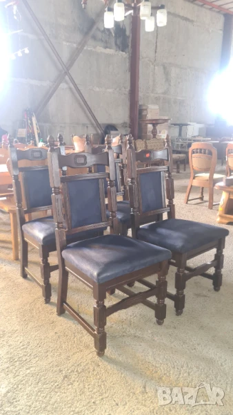 масивни столове с велурена дамаска внос от Европа, снимка 1