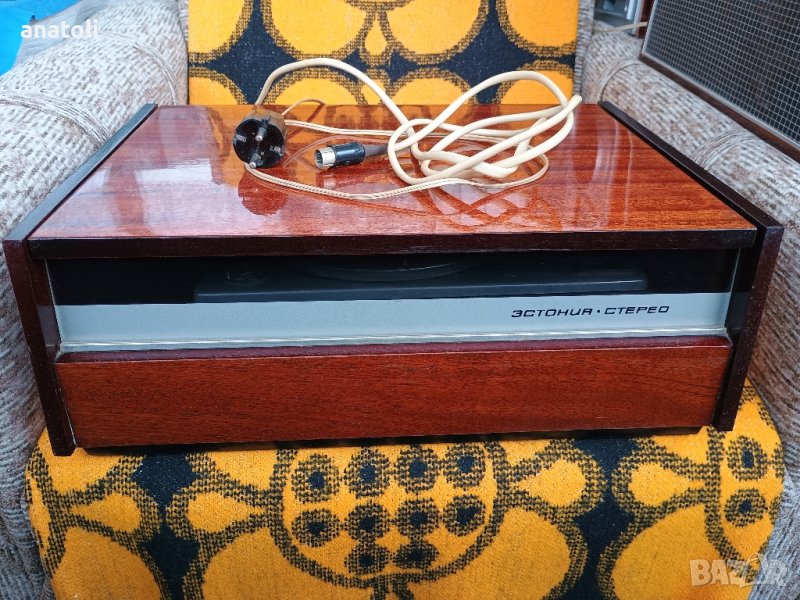Естония стерео грамофон , снимка 1