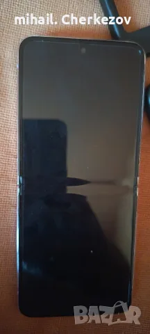 Samsung' Galaxy Z flip5 512GB.