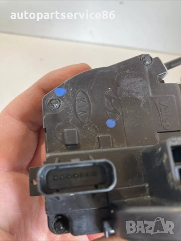 Брава на задна дясна врата за KIA Ceed 1.6 CRDi (2010), снимка 3 - Части - 53235032