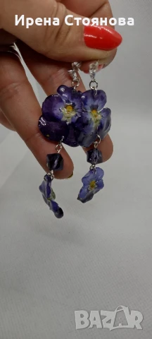 Обеци с естествен цвят на градински теменужки. Необичайно и стилно допълнение към вашия тоалет.
, снимка 7 - Обеци - 50501588